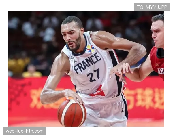 图解FIBA与NBA回场规则差异，明确判定标准与案例对比
